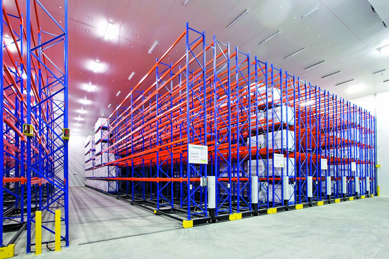 Mobile Pallet Racking