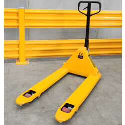 Standard Size Pallet Truck - 685mm wide (POLY WHEELS)